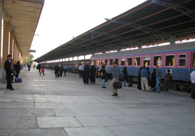 قطار اردیبهشت 96 به ارومیه می‌رسد