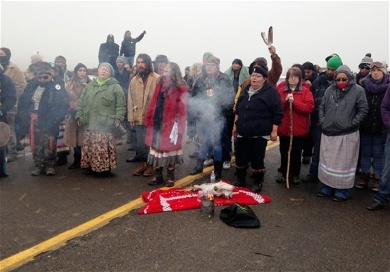 Oil Pipeline Protesters Brace for Confrontation with US Police