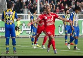 مصاف تراکتور با صبای پرانگیزه در افتتاحیه چمن جدید استادیوم یادگار امام