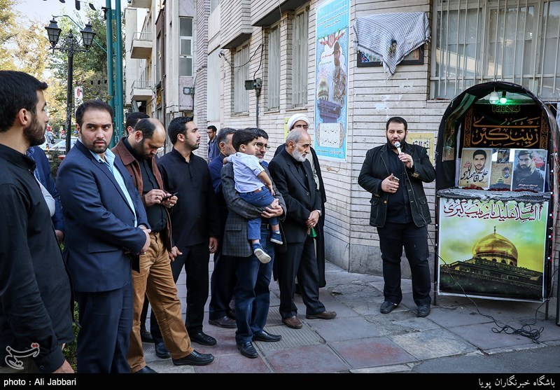 نصب پلاک کوچه بنام شهید مدافع حرم علی آقاعبدالهی