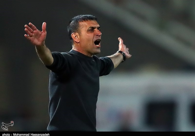 Iran&apos;s Sepahan Sacks Coach Abdollah Veisi