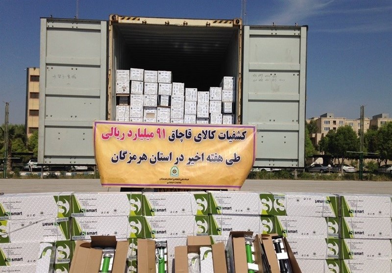 تسهیلات کم بهره برای توسعه بخش کشاورزی به گلخانه‌داران پرداخت شود