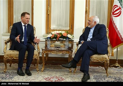 دیدار «گنتی گاژلی» سفیر آکردیته آلبانی در تهران با محمد جواد ظریف 