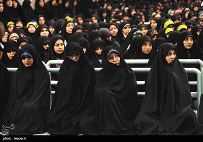 Leader Ayatollah Khamenei Meets Iranian Students