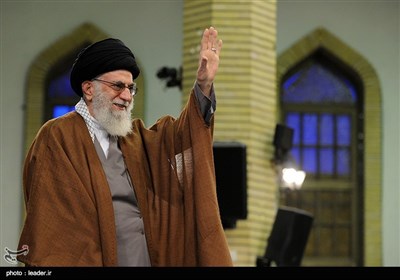 Leader Ayatollah Khamenei Meets Iranian Students