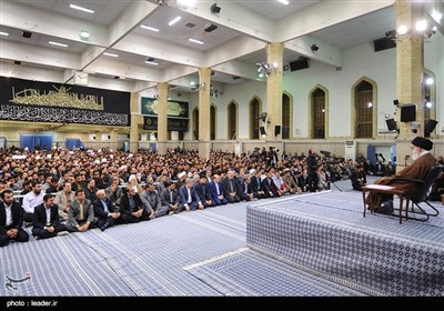 Leader Ayatollah Khamenei Meets Iranian Students