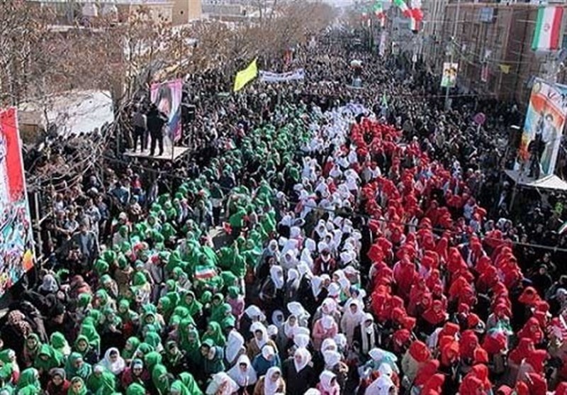 حضور انقلابی البرزنشینان در راهپیمایی 13 آبان+ تصاویر