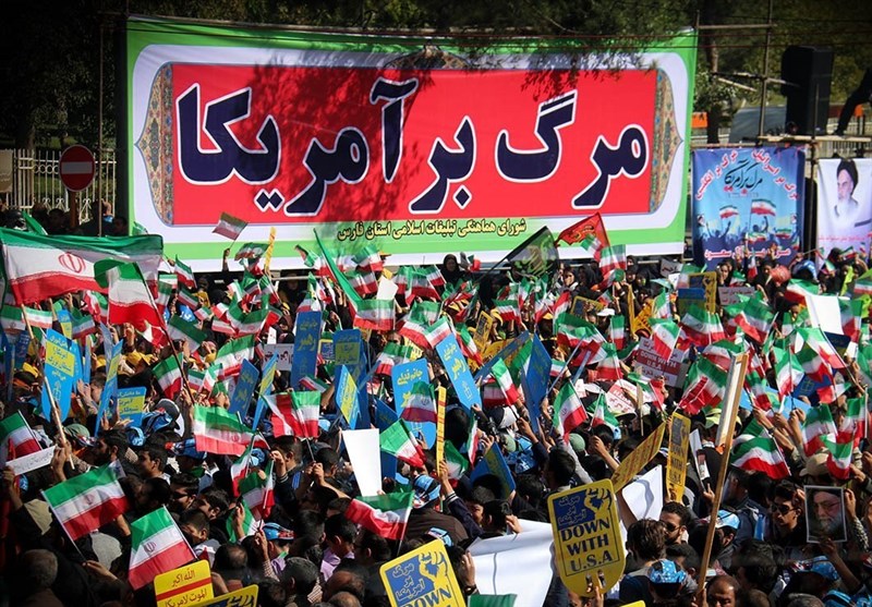 Iranian People Mark Day against Global Arrogance