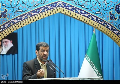 سخنرانی عزت الله ضرغامی پیش از خطبه های نماز جمعه تهران