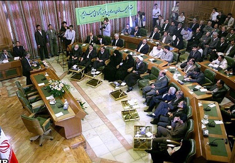 تذکر دو عضو شورای شهر در خصوص آزمون استخدامی شهرداری تهران