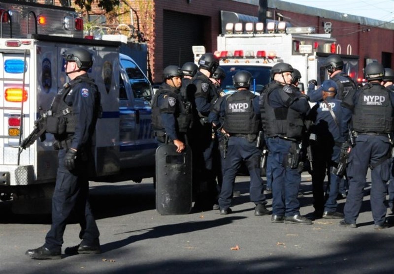 کشته و زخمی شدن 2 افسر پلیس در درگیری مسلحانه نیویورک