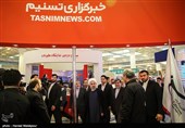 بازدید حجت‌الاسلام حسن روحانی رئیس‌جمهور از غرفه خبرگزاری تسنیم در بیست و دومین نمایشگاه بین‌المللی مطبوعات و خبرگزاری‌ها