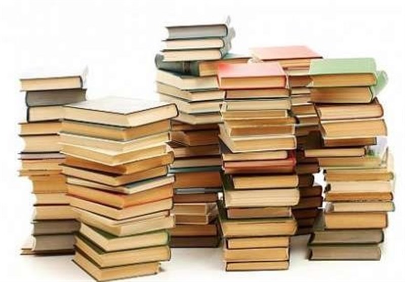 8000 نسخه کتاب به کتابخانه‌های کاشان اضافه شد