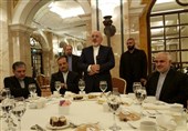 ظریف: نقش حزب‌الله و رهبر مقاوم آن به عنوان سمبل مقاومت موجب مباهات و افتخار همه ماست
