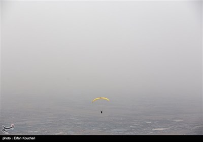 افتتاح موقع جدید لریاضة التحلیق بالمظلات فی غرب طهران