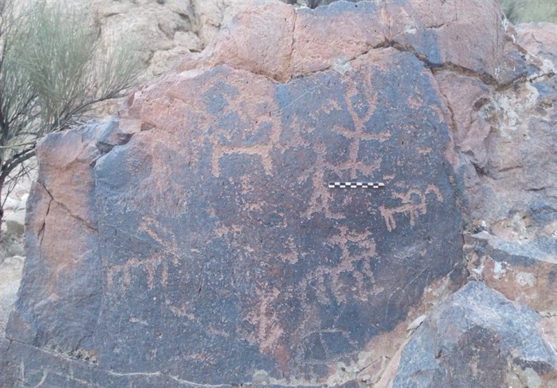 سنگ‌نگاره‌های باستانی در بیش از 100 نقطه استان مرکزی کشف و شناسایی شد