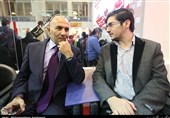 بازدید سردبیر روزنامه المواطن از غرفه تسنیم