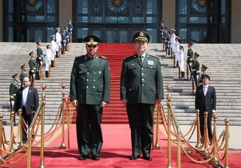 وزیرا الدفاع الایرانی والصینی سیبرمان اتفاقیة للتعاون الدفاعی