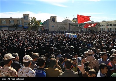 تشییع شهید مدافع حرم محمد حسن قاسمی - شهرکرد