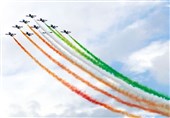 اجرای نمایش هوایی توسط هواپیماها و پرنده‌های &quot;6 کشور&quot; در آسمان کیش + جزئیات