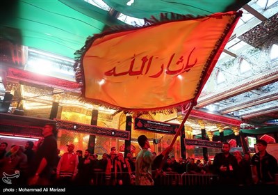 Shiite Muslims Converge on Karbala for Arbaeen Mourning Procession