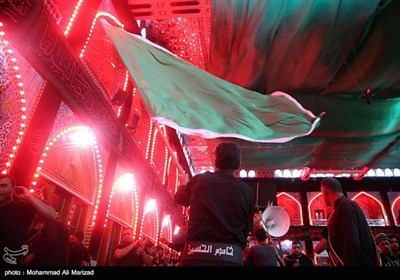 Shiite Muslims Converge on Karbala for Arbaeen Mourning Procession
