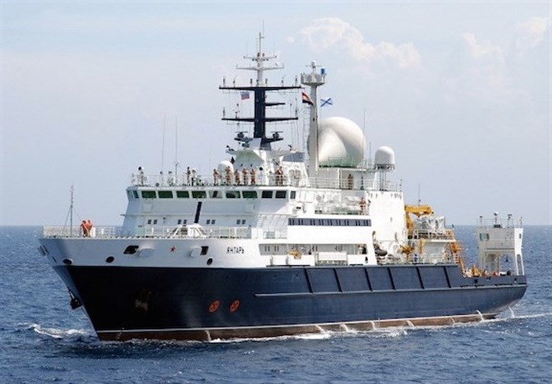 Russian Navy’s Research Vessel Berths at Iranian Port