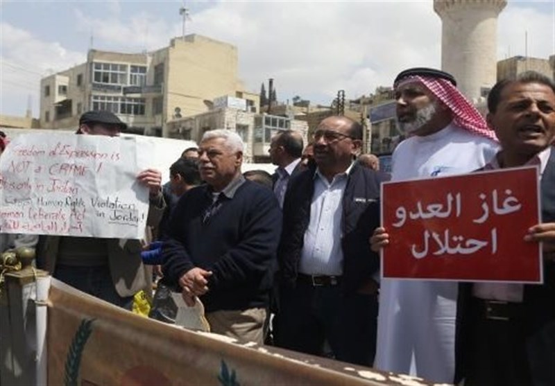 تظاهرات اردنی‌ها در مخالفت با توافقنامه انتقال گاز رژیم صهیونیستی به این کشور
