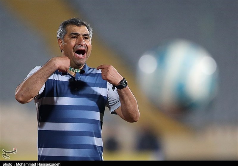 اصفهان| الهامی: هنوز در ابتدای راه هستیم و جایگاه تیم‌ها تغییر می‌کند/ نتایج ما شانسی نبوده است