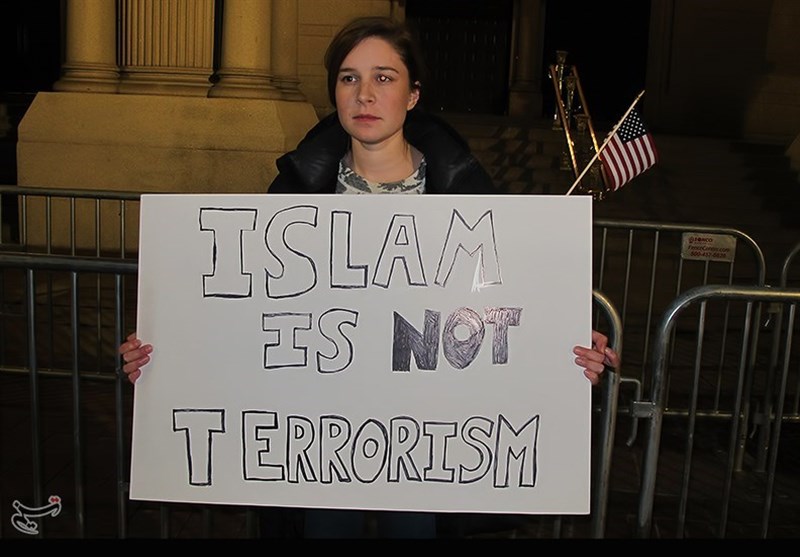 Activists Rally Outside Trump Hotel, Slam Trump’s Racism, Islamophobia