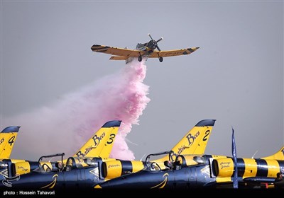 Iran’s International Air Show 2016 on Kish Island