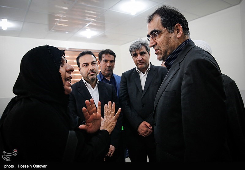 هاشمی: معتقدم وزیر بهداشت می‌تواند پزشک نباشد