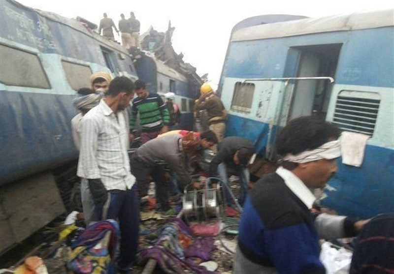 آمار تلفات خروج قطار از ریل در هند به 100 کشته افزایش یافت + فیلم