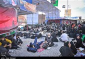 بی‌نظمی در مرز مهران/معطلی زائران اربعین در بازگشت به شهرشان