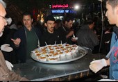 راه‌اندازی 9 موکب سازمان اوقاف برای خدمات‌رسانی به زائران در عراق / توزیع 525 هزار وعده غذایی بین زائران اربعین در سامراء