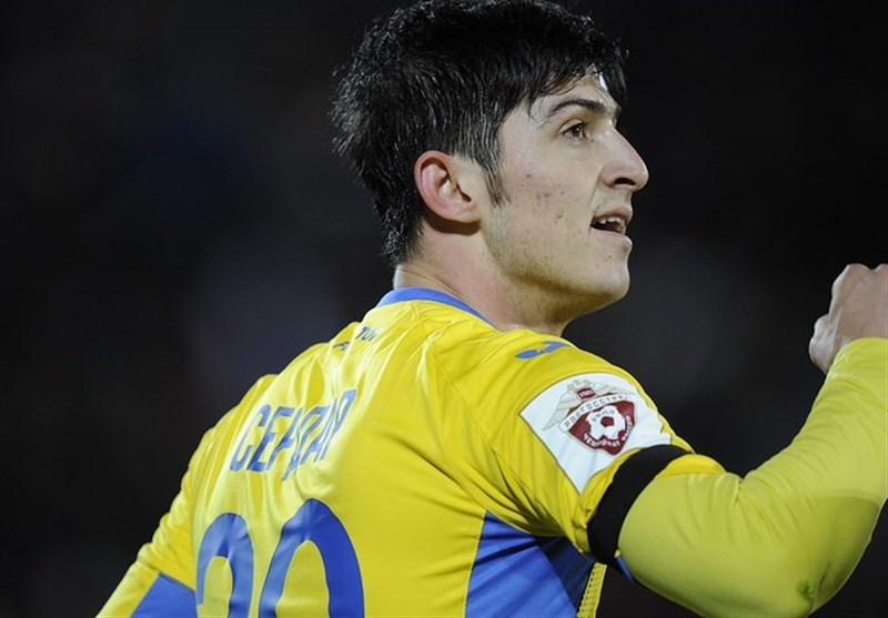 Liverpool Sends Scouts to Watch Iranian Striker Sardar Azmoun