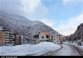 بارش برف در روستای زیارت - گلستان