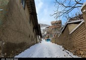 بارش برف در روستای زیارت - گلستان