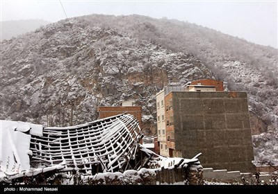 بارش برف در روستای زیارت - گلستان