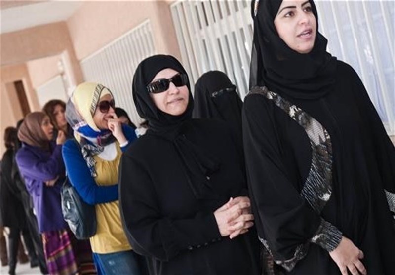 Polls Open in Kuwait as Opposition Returns