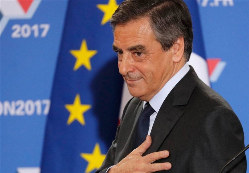 Fillon Says Border Control Only Solution to Migration Crisis