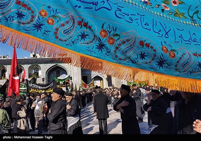 Imam Reza Holy Shrine Hosts Mourning Pilgrims