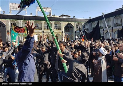 Imam Reza Holy Shrine Hosts Mourning Pilgrims