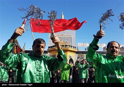 Imam Reza Holy Shrine Hosts Mourning Pilgrims