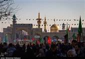 عزاداری هیئات مذهبی در روز عاشورا در حرم منور رضوی+فیلم