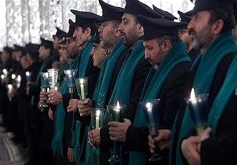 مراسم خطبه‌خوانی و شمع‌گردانی در امامزادگان دوخاتون شهرکرد برگزار شد