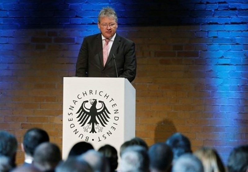 German Intelligence Chief Warns of Political Cyberattacks