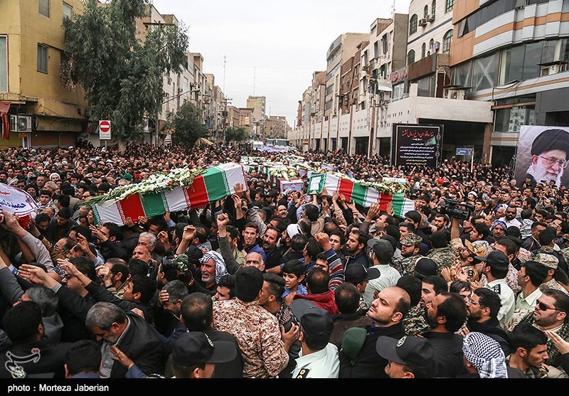 حماسه آفرینی مردم استان خوزستان در تشییع شهدای حله تکرار شد