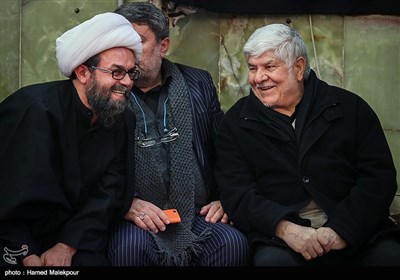 محمد هاشمی رفسنجانی در مراسم ختم آیت‌الله موسوی اردبیلی - مسجد امیرالمومنین تهران