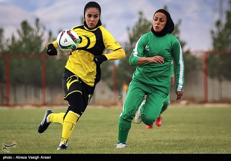 لیگ برتر فوتبال بانوان| خاتون بم از سیرجان فاصله گرفت